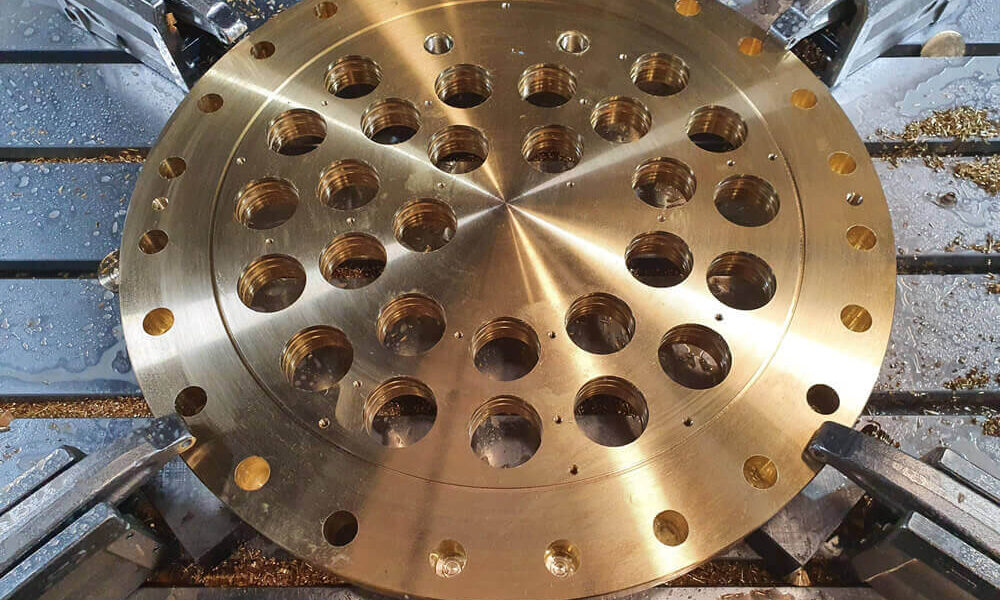 Heat exchanger tube plate